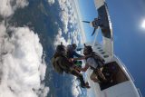 how much does it cost to jump out a plane