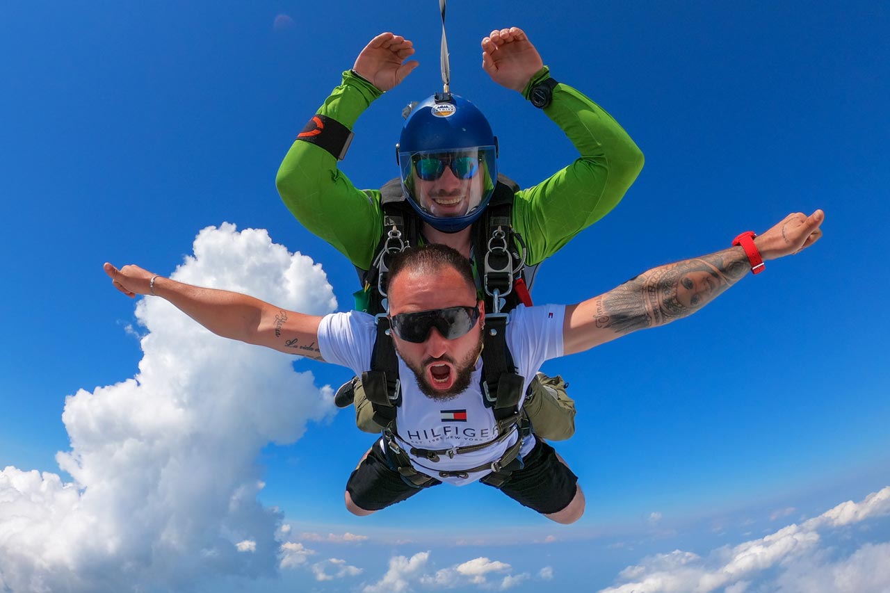 skydiving tips for first timers