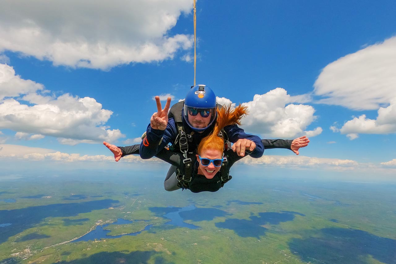 can skydiving hurt your ears