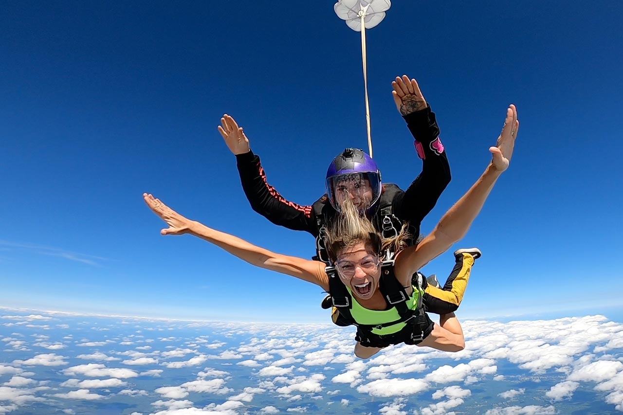 breathing while skydiving